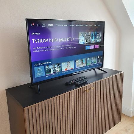 Melody Apartment Mit E-Ladesaeule Und Mobiler Klimaanlage Gelsenkirchen Esterno foto