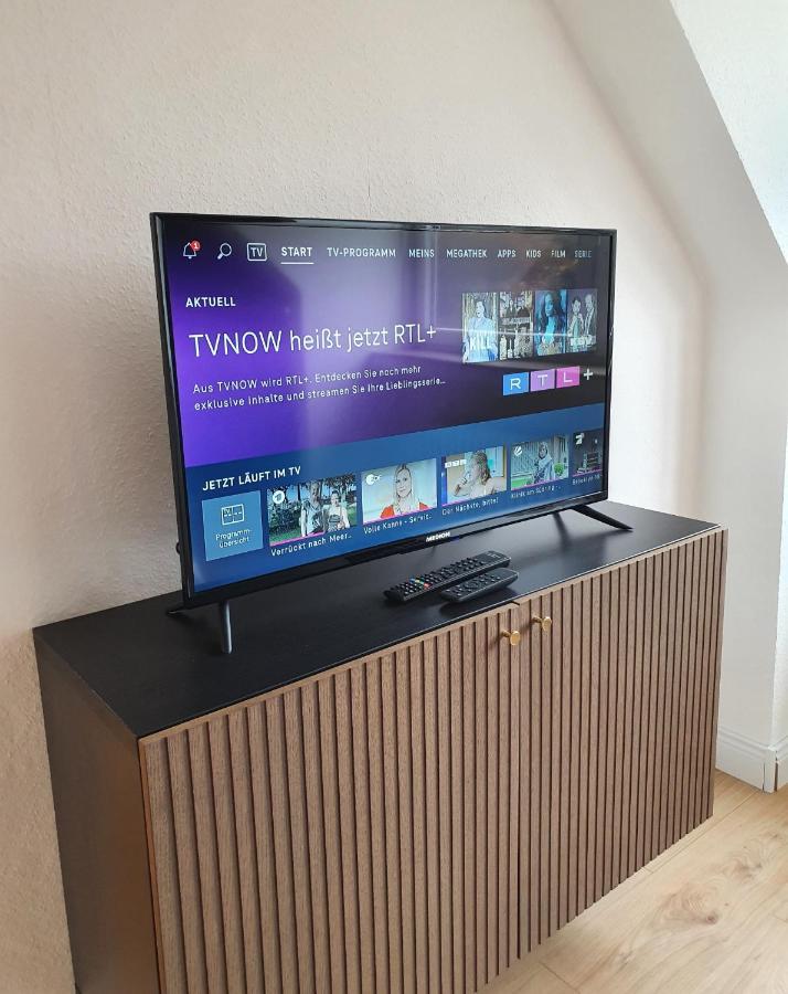 Melody Apartment Mit E-Ladesaeule Und Mobiler Klimaanlage Gelsenkirchen Esterno foto